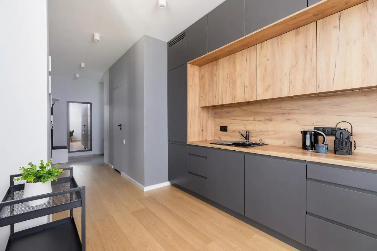 קרקוב Modern & Spacious Apartment With Air Conditioning & Parking By Renters Prestige 0*,  פולין